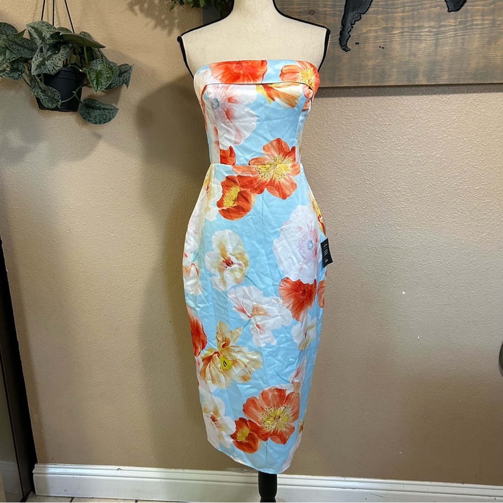 NWT 
Lulus Oriana Light Blue Floral Satin Strapless Midi Dress - Picture 6 of 9